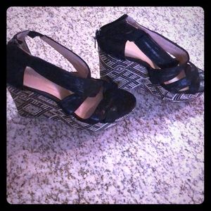 Black wedge sandals